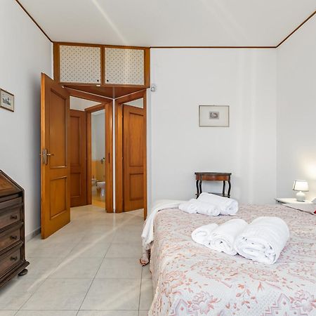 Palazzo Reale & Piazza Indipendenza Roomy Flat 巴勒莫 外观 照片