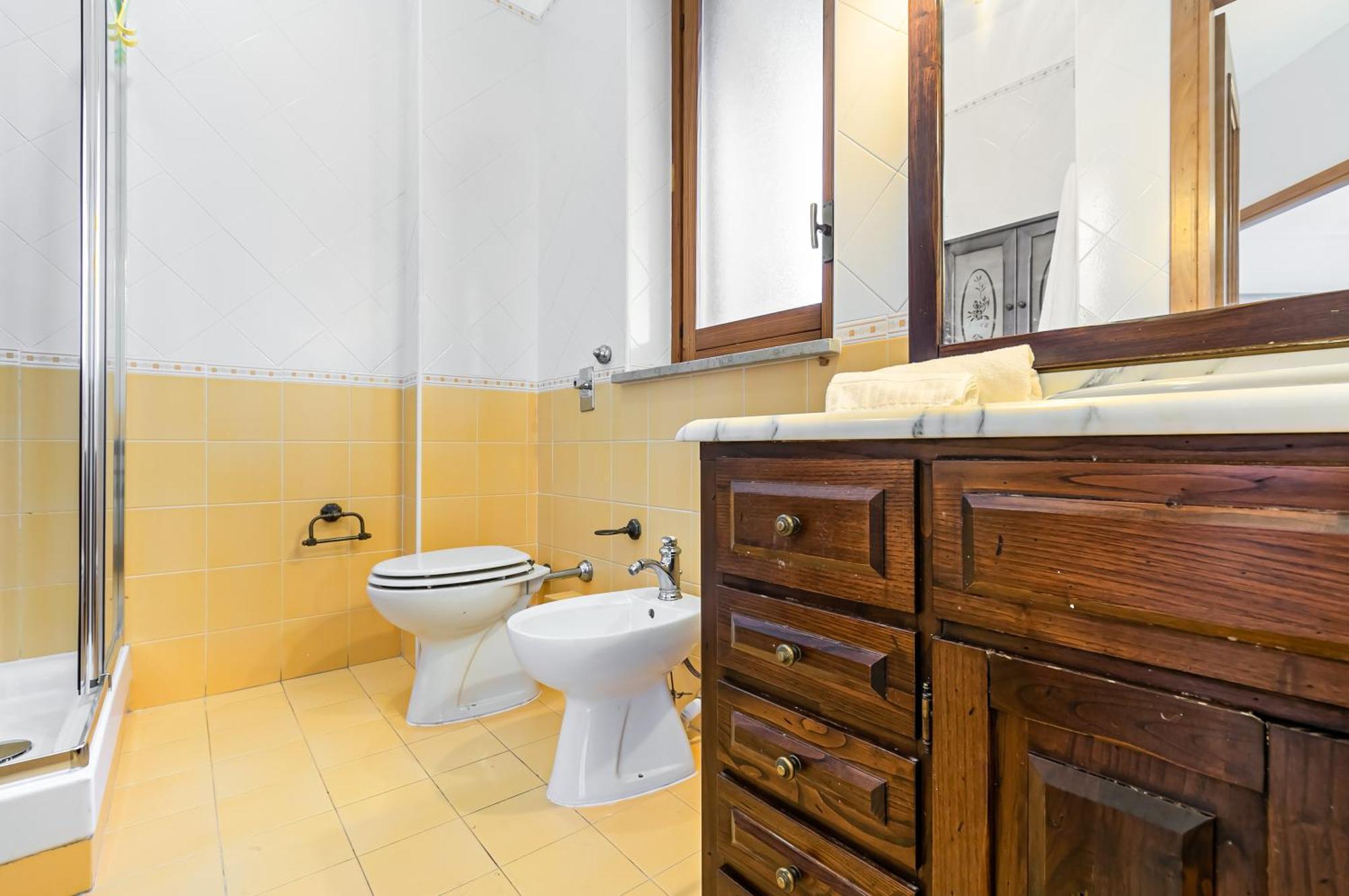 Palazzo Reale & Piazza Indipendenza Roomy Flat 巴勒莫 外观 照片